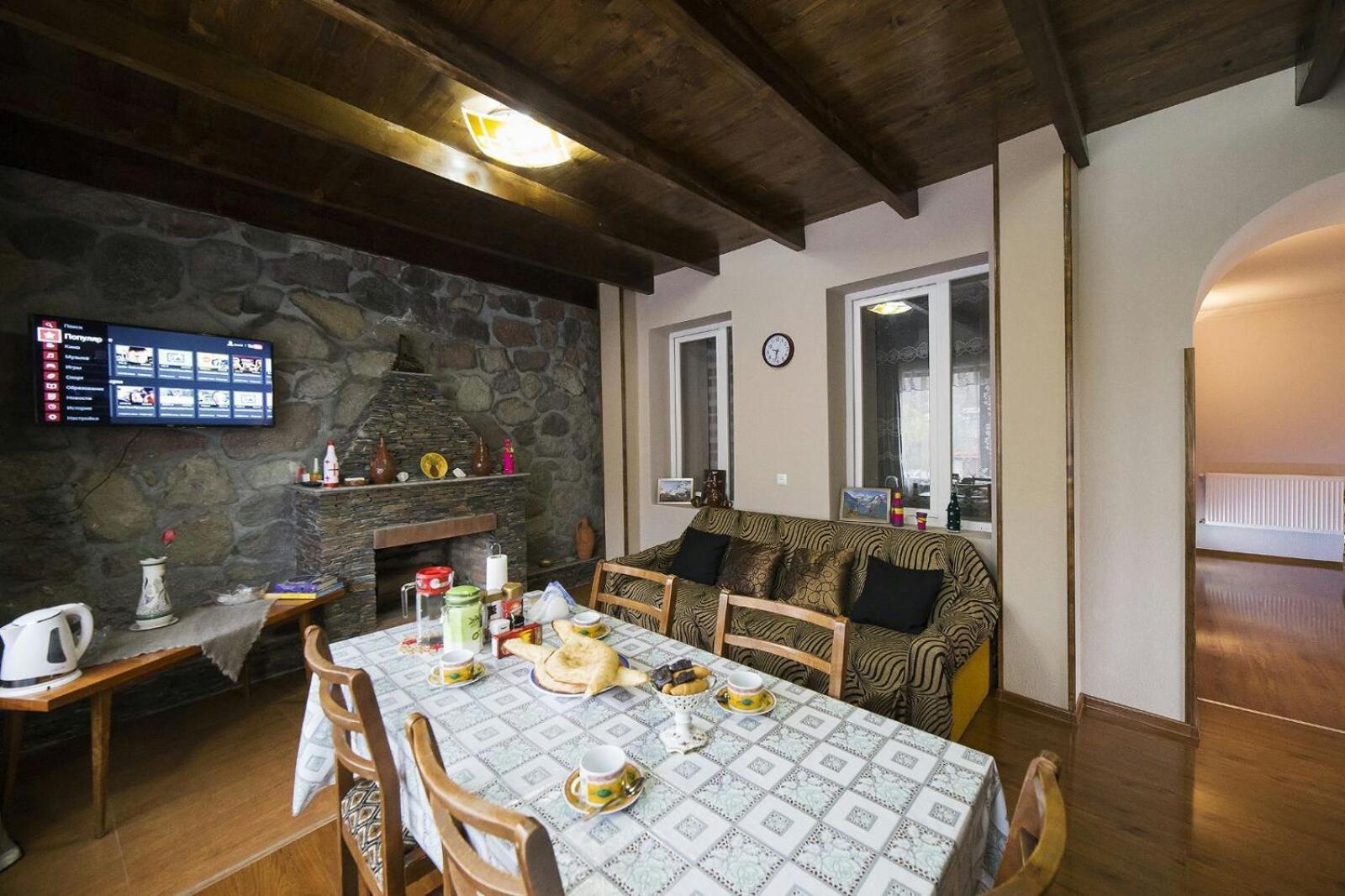 Hôtel Eastern Georgia à Kazbegi Extérieur photo