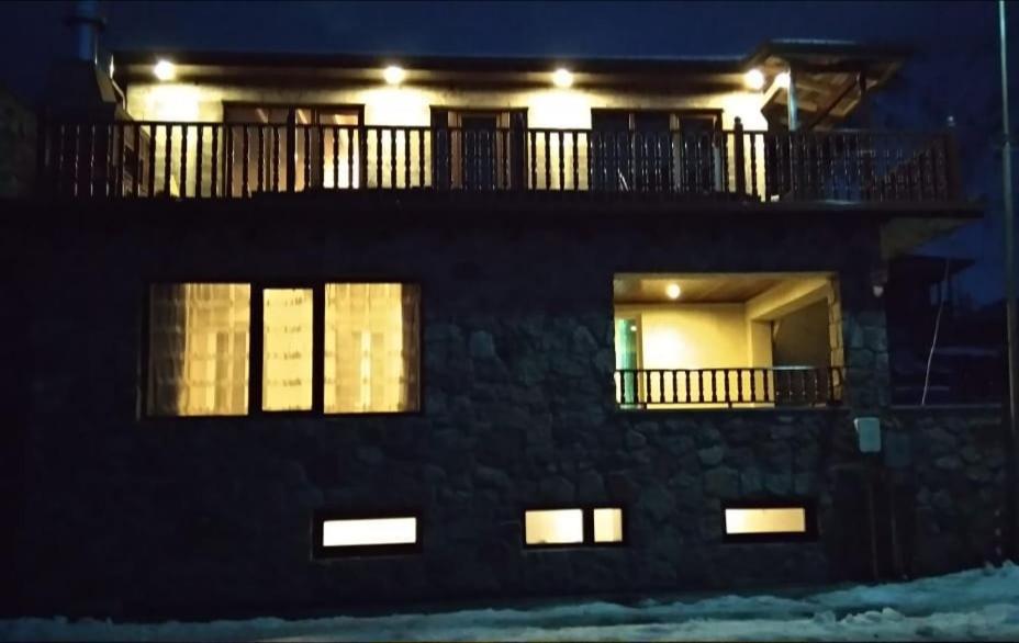 Hôtel Eastern Georgia à Kazbegi Extérieur photo